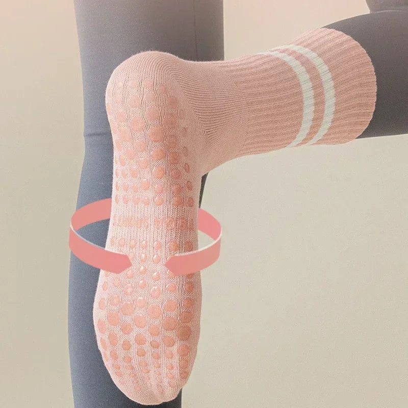 Mid-tube Grip Socks