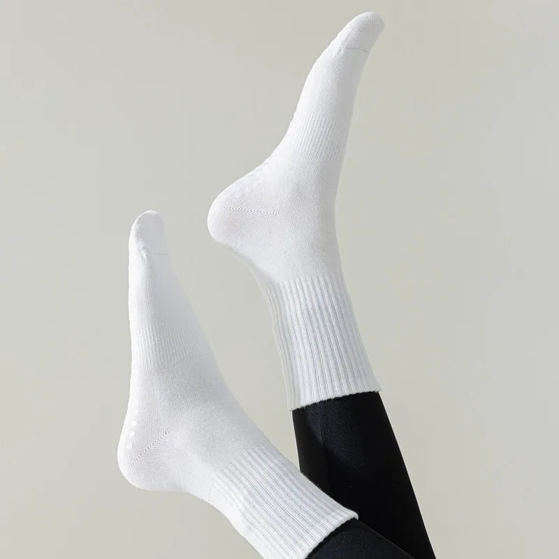 Mid Calf Grip Socks